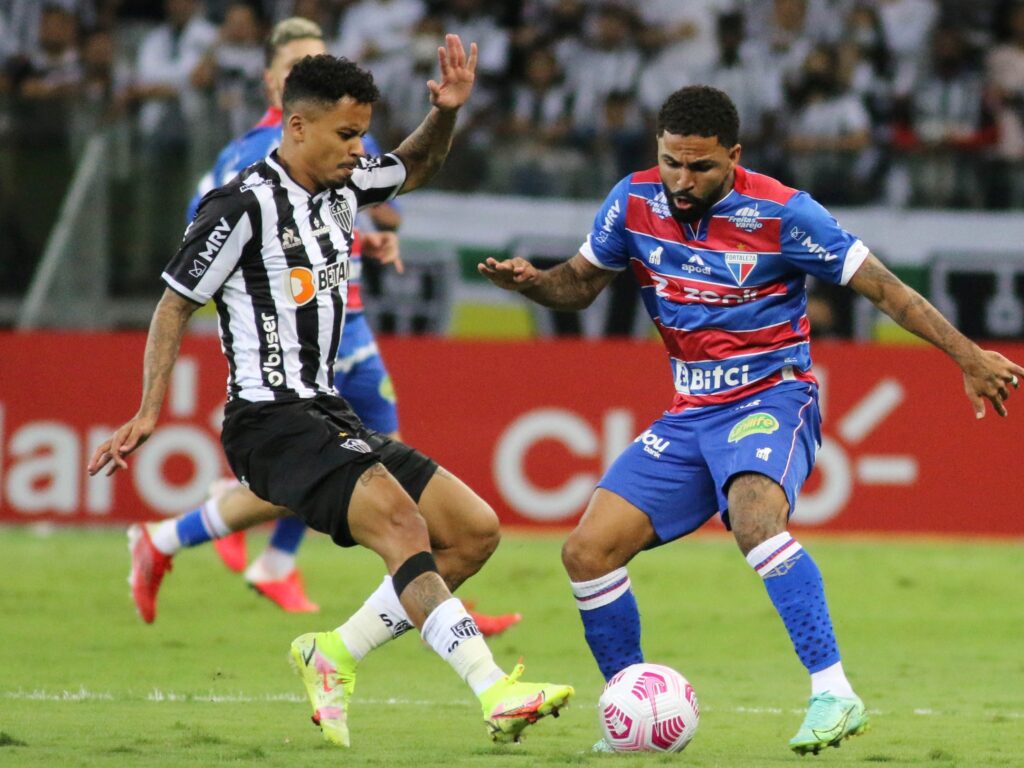 Fortaleza x Atlético-MG: Palpites, onde assistir ao vivo, escalações e horário 16/10