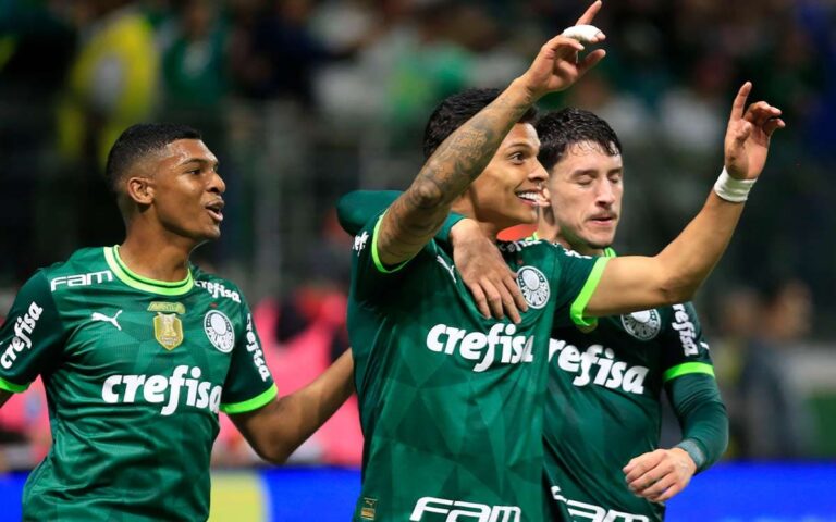 Palmeiras x Fortaleza: Palpites, onde assistir ao vivo, escalações e horário 26/10