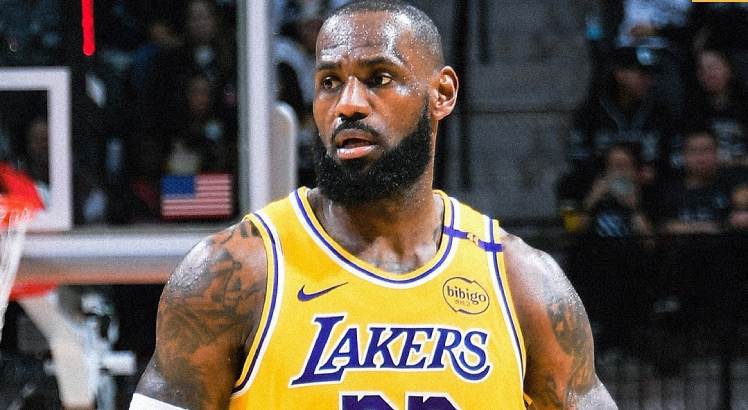 Jogador LeBron James em ação pelo Lakers na NBA. Foto: Lakers/Instagram